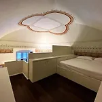 Visconti 89-duplex Lägenhet *