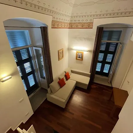 Visconti 89-duplex Appartement