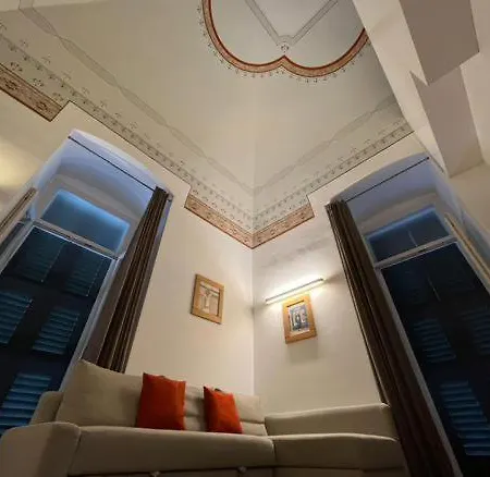 Visconti 89-duplex Appartement