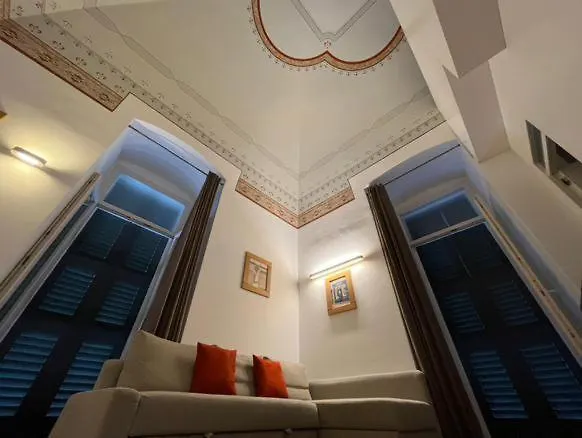 Visconti 89-duplex Διαμέρισμα